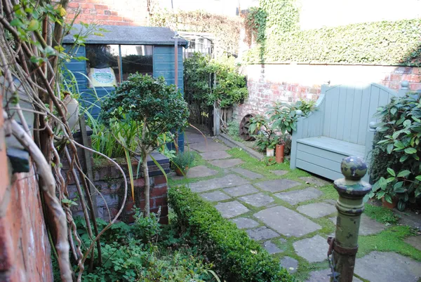 Connect your indoor and outdoor areas